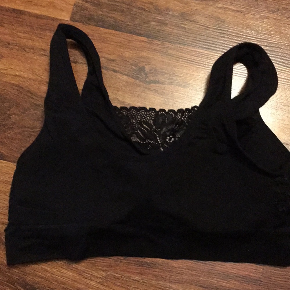 Litthing Bralettes - Picture 5 of 8
